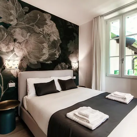 Ristorante La Vignetta 3* تْشيرنوبيو