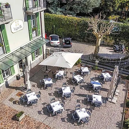 Ristorante La Vignetta Szálloda 3*