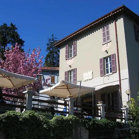 Ristorante La Vignetta チェルノッビオ